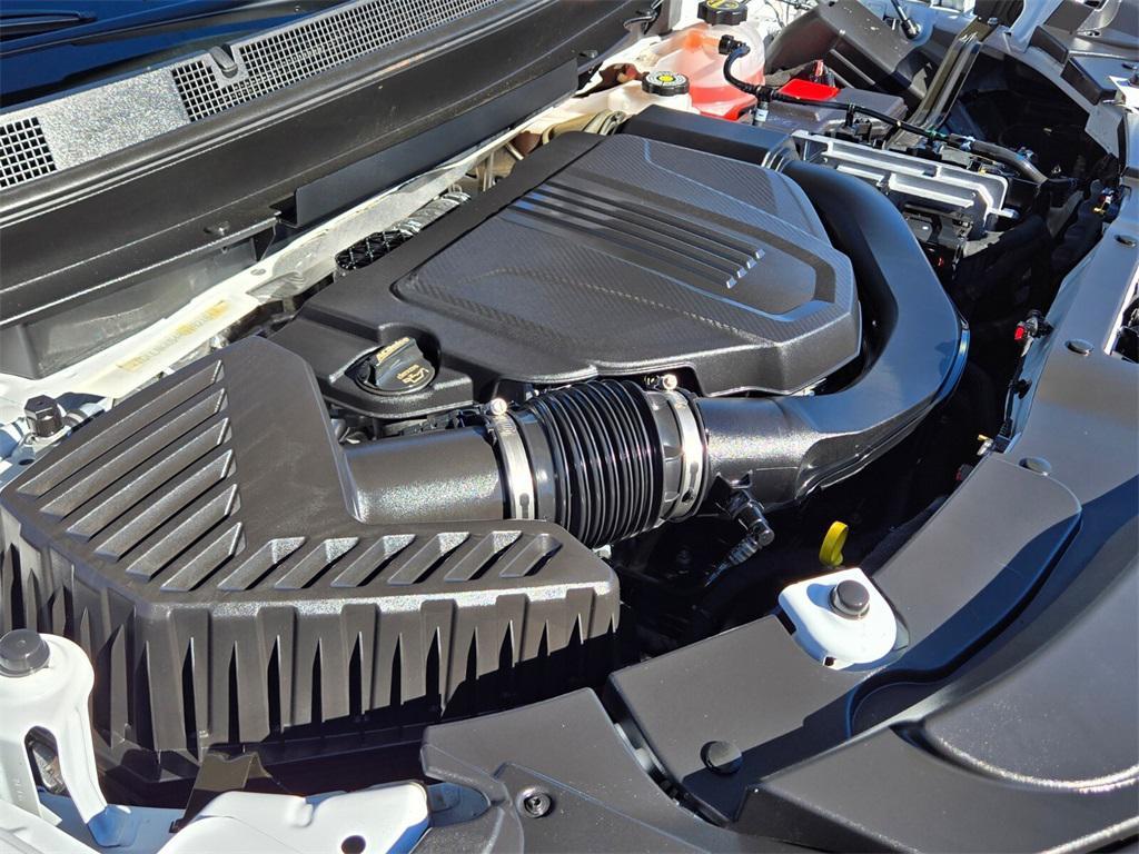 used 2024 GMC Acadia car, priced at $35,887