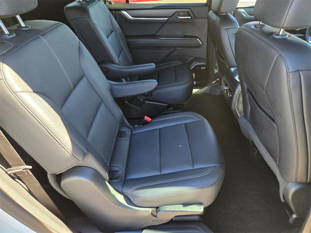 used 2024 GMC Acadia car, priced at $35,887