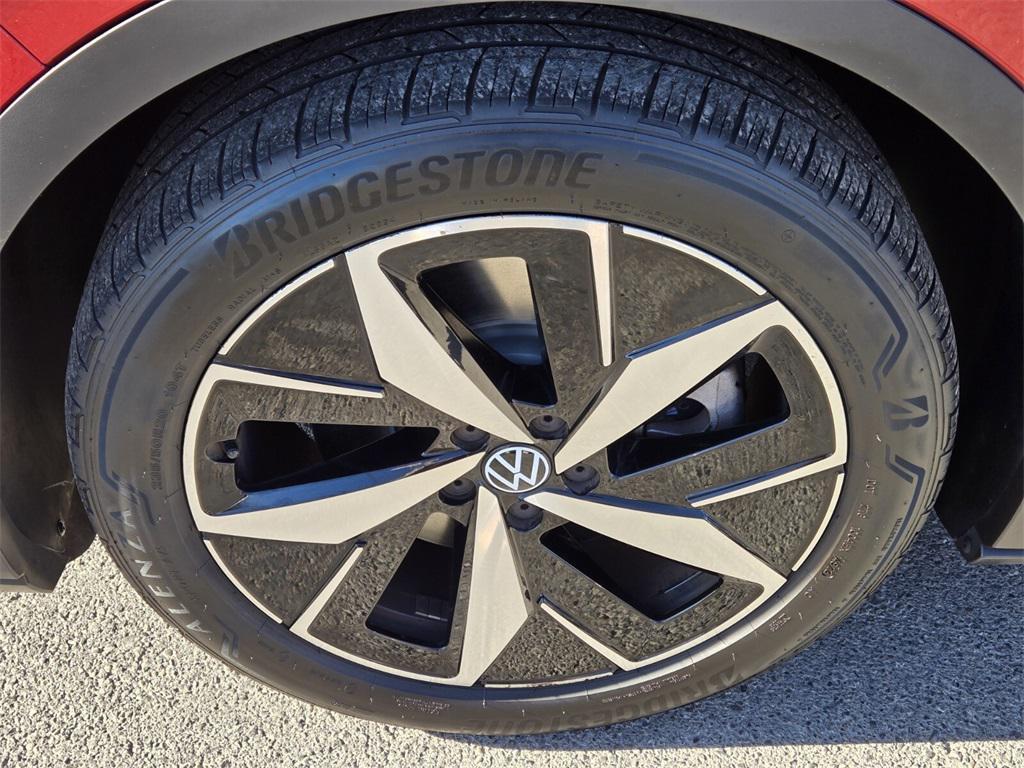 used 2023 Volkswagen ID.4 car, priced at $23,587