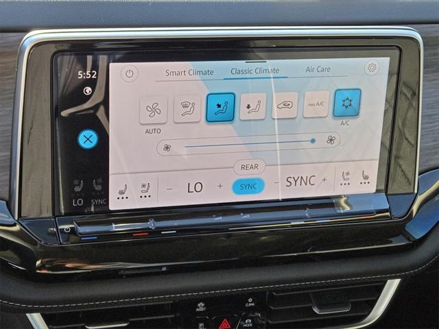 new 2025 Volkswagen Atlas car, priced at $48,899