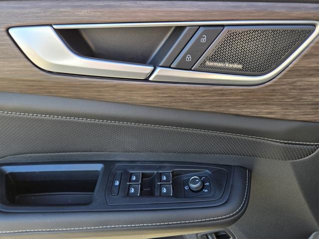 new 2025 Volkswagen Atlas car, priced at $48,899