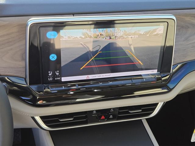new 2025 Volkswagen Atlas car, priced at $35,200