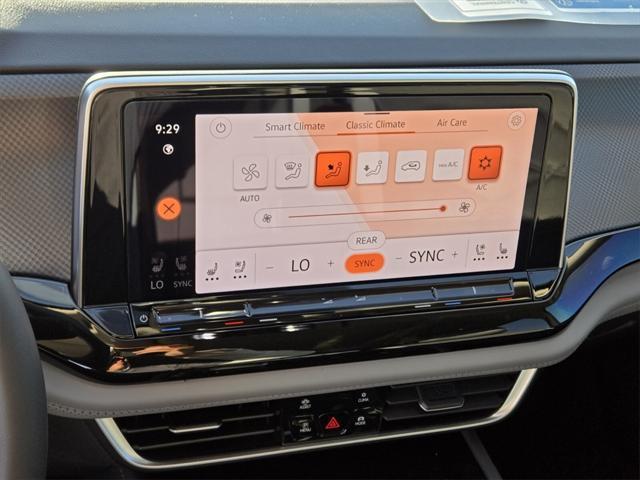 new 2025 Volkswagen Atlas car, priced at $42,233