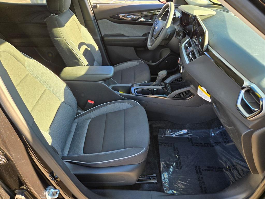 used 2025 Chevrolet TrailBlazer car, priced at $22,987
