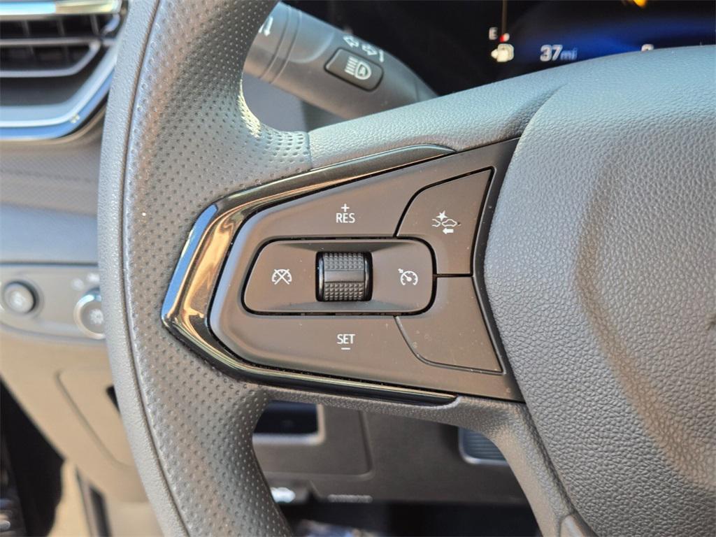 used 2025 Chevrolet TrailBlazer car, priced at $22,987