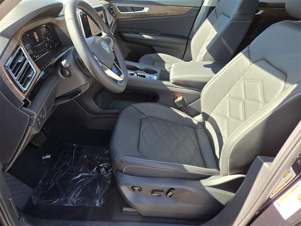 new 2026 Volkswagen Atlas car, priced at $38,570