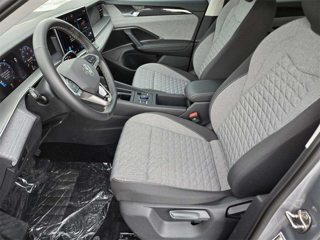 new 2025 Volkswagen Tiguan car, priced at $30,131