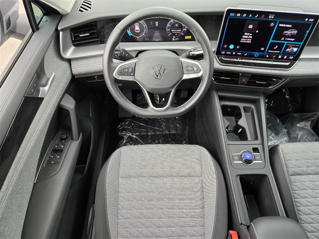 new 2025 Volkswagen Tiguan car, priced at $30,131