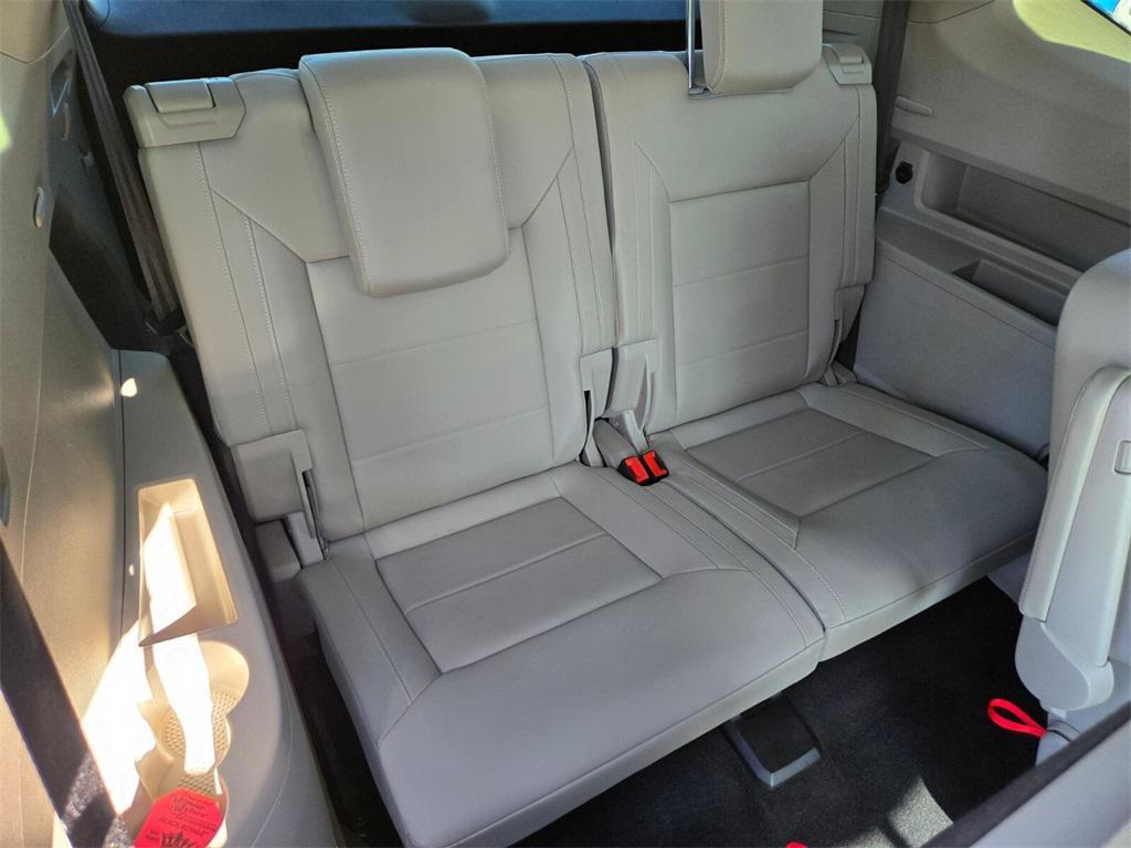 used 2021 Volkswagen Atlas car, priced at $30,988