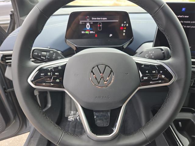new 2025 Volkswagen ID.4 car, priced at $44,072