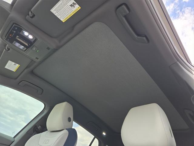 new 2025 Volkswagen ID.4 car, priced at $44,072