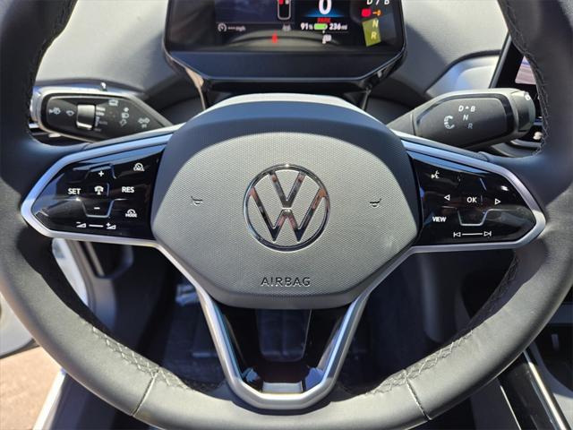 new 2025 Volkswagen ID.4 car, priced at $38,953