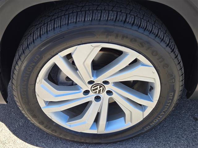 used 2021 Volkswagen Atlas car, priced at $27,588