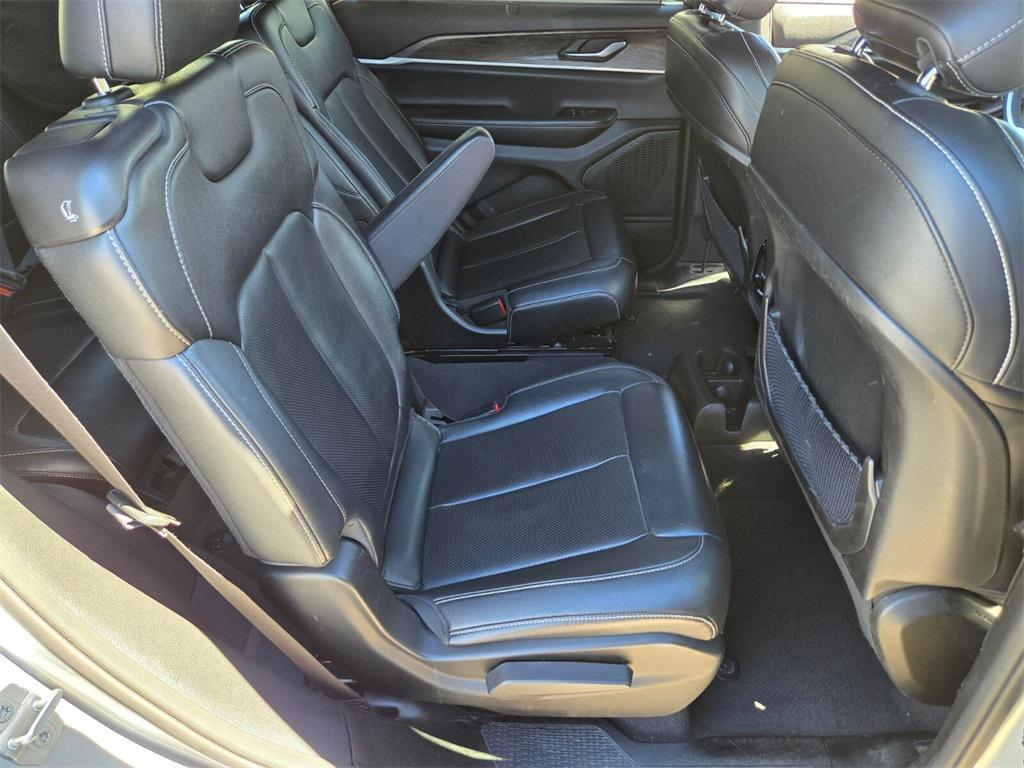 used 2024 Jeep Grand Cherokee L car, priced at $32,887