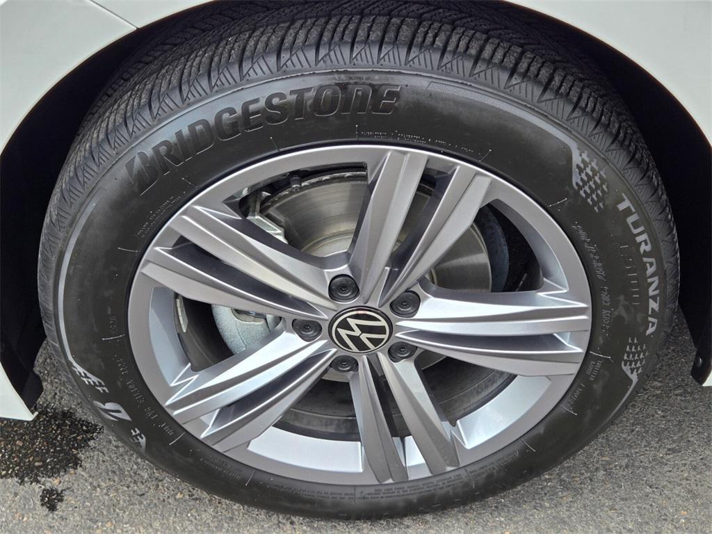 used 2024 Volkswagen Jetta car, priced at $21,588