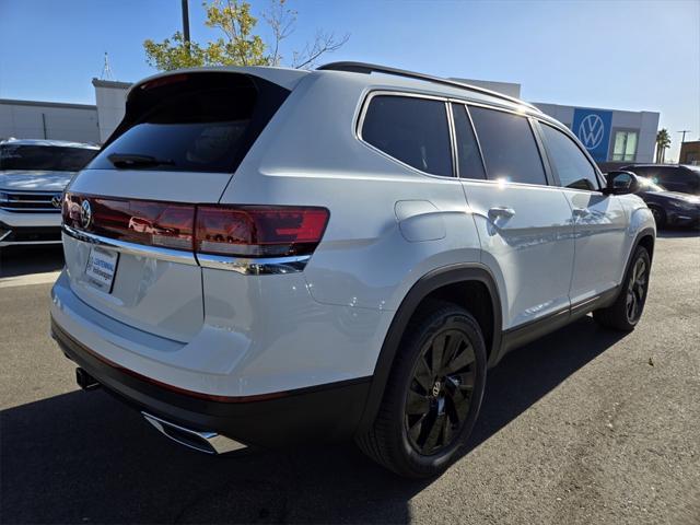 new 2025 Volkswagen Atlas car, priced at $44,700