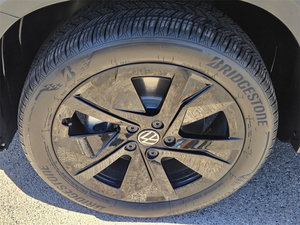used 2025 Volkswagen Taos car, priced at $26,887