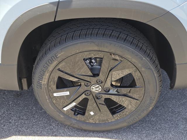 new 2025 Volkswagen Taos car, priced at $28,357