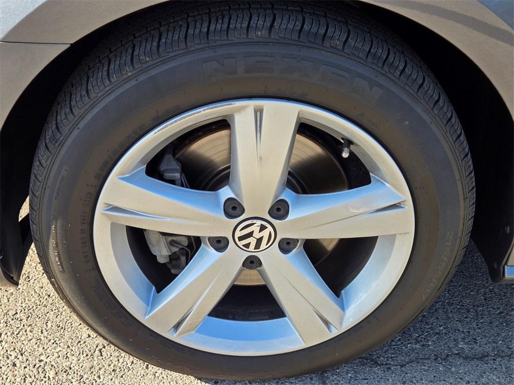 used 2015 Volkswagen Passat car, priced at $7,777