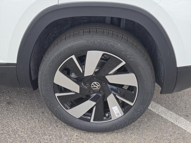 new 2025 Volkswagen Atlas Cross Sport car, priced at $38,596