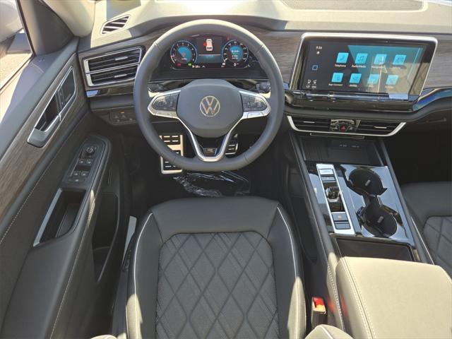new 2025 Volkswagen Atlas car, priced at $50,081