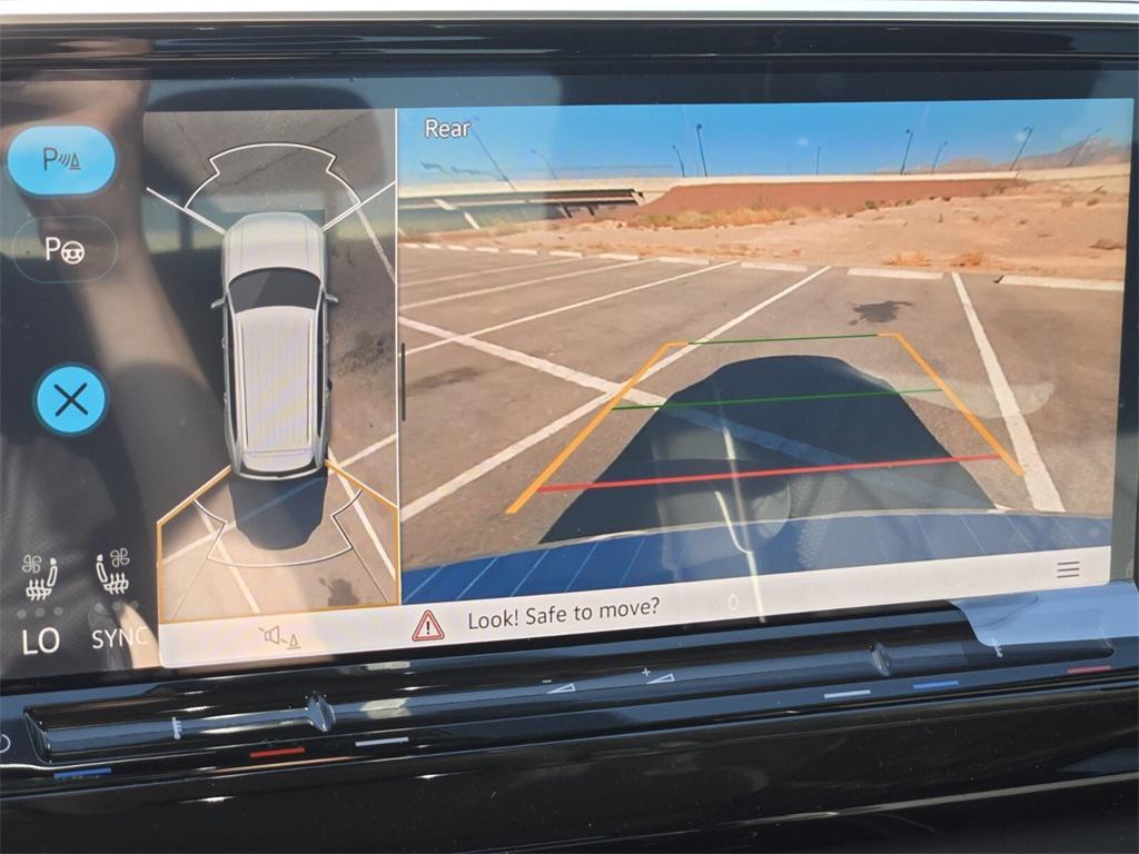 new 2025 Volkswagen Atlas car, priced at $48,516