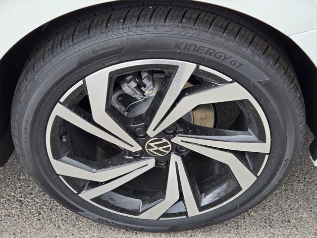 new 2025 Volkswagen Jetta car, priced at $28,994
