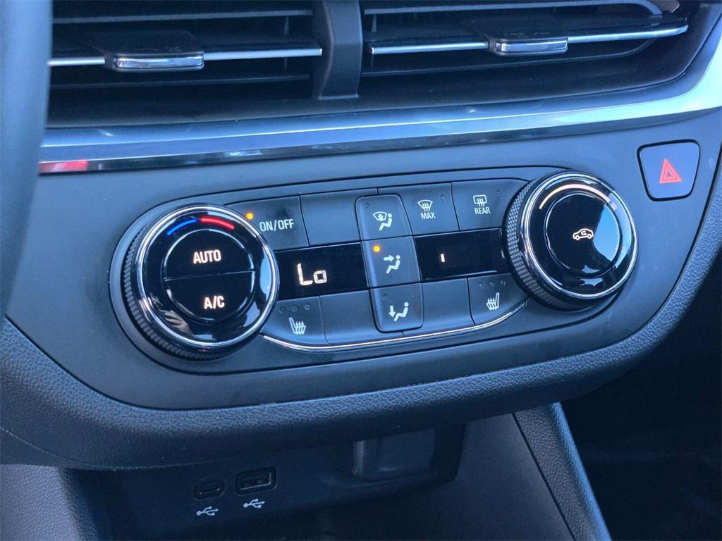 used 2024 Buick Envista car, priced at $21,987