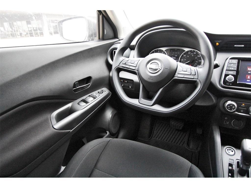 new 2025 Nissan Kicks car, priced at $22,981