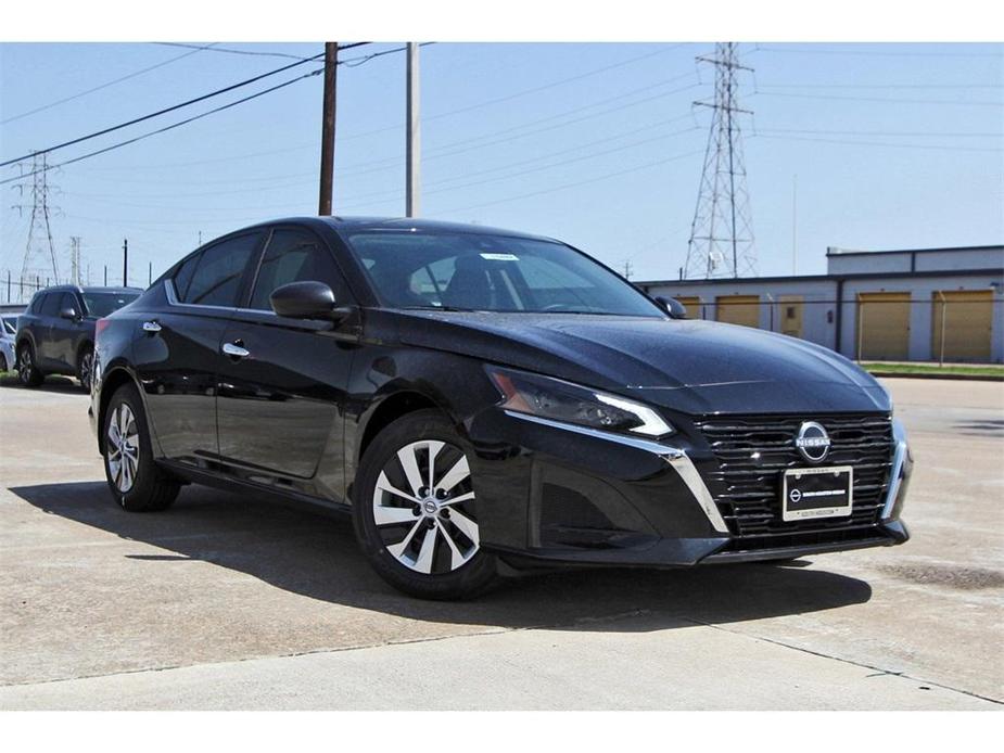 new 2024 Nissan Altima car, priced at $23,499