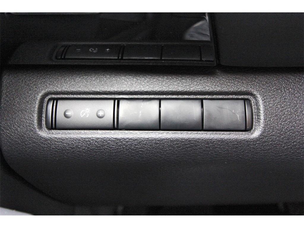 new 2025 Nissan Pathfinder car, priced at $34,753