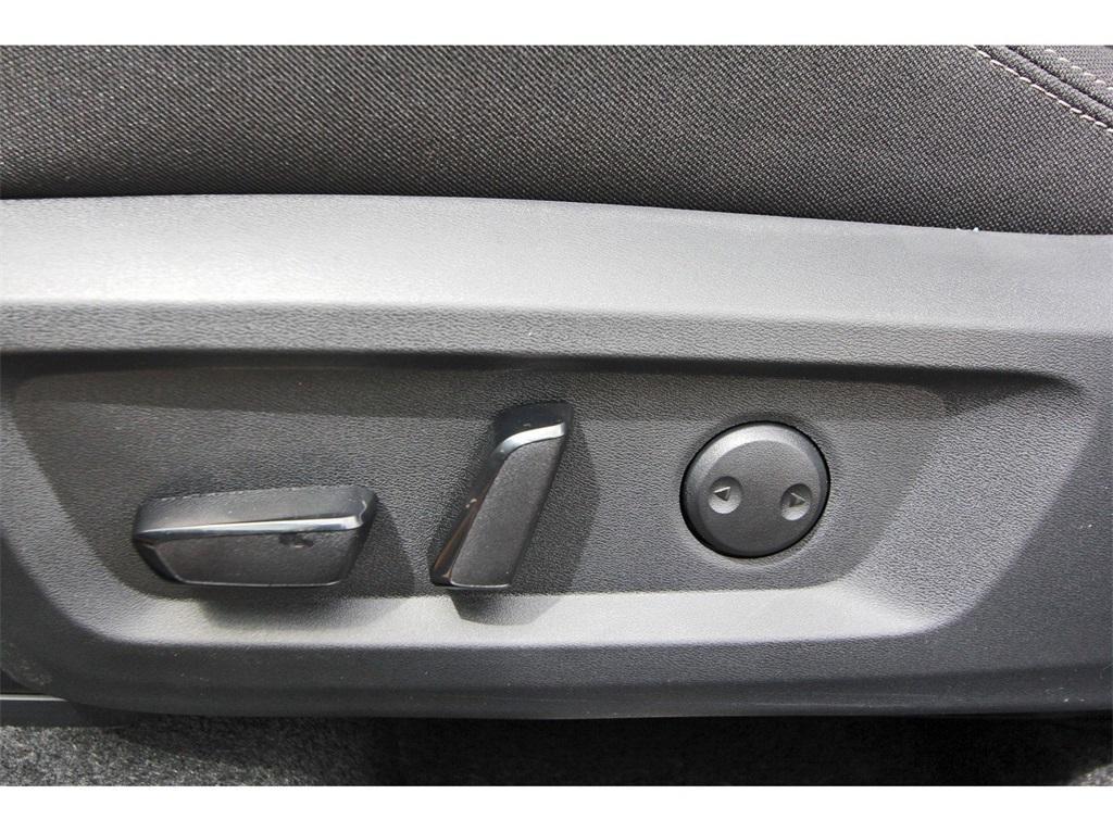 new 2025 Nissan Rogue car, priced at $30,320