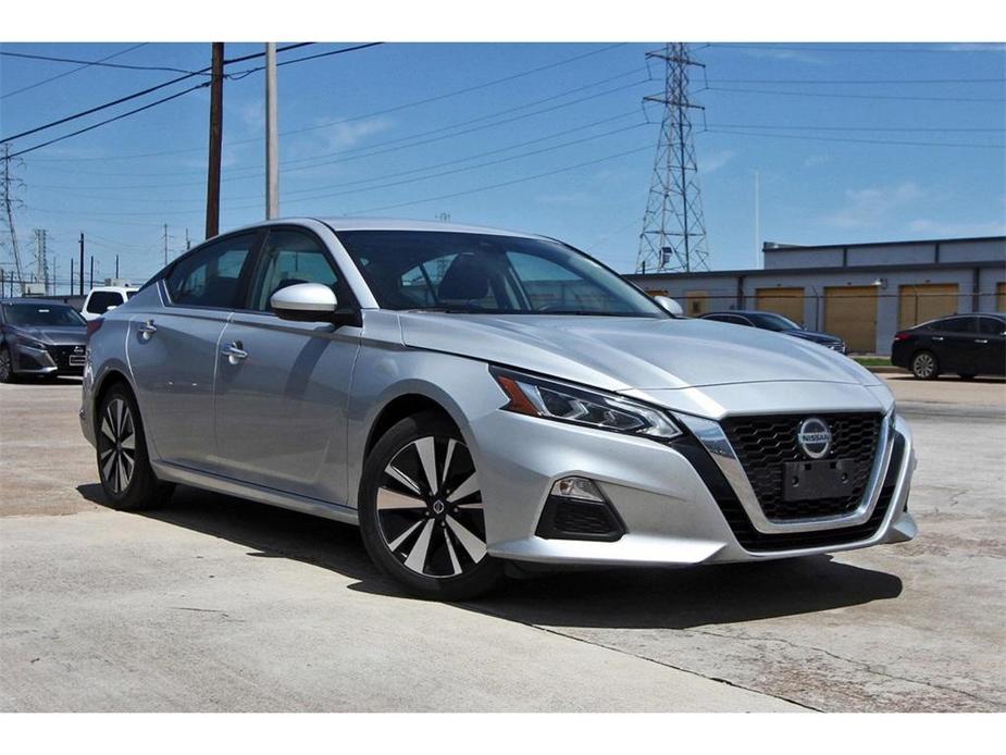 used 2021 Nissan Altima car, priced at $19,173
