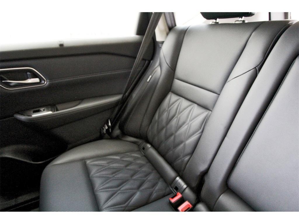 new 2025 Nissan Rogue car, priced at $40,328