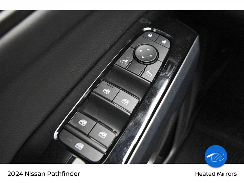 new 2024 Nissan Pathfinder car, priced at $38,172