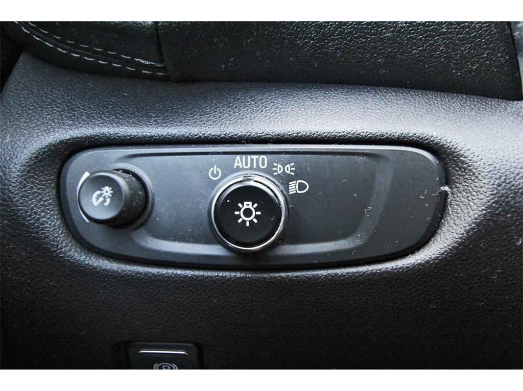 used 2021 Chevrolet Blazer car, priced at $21,558