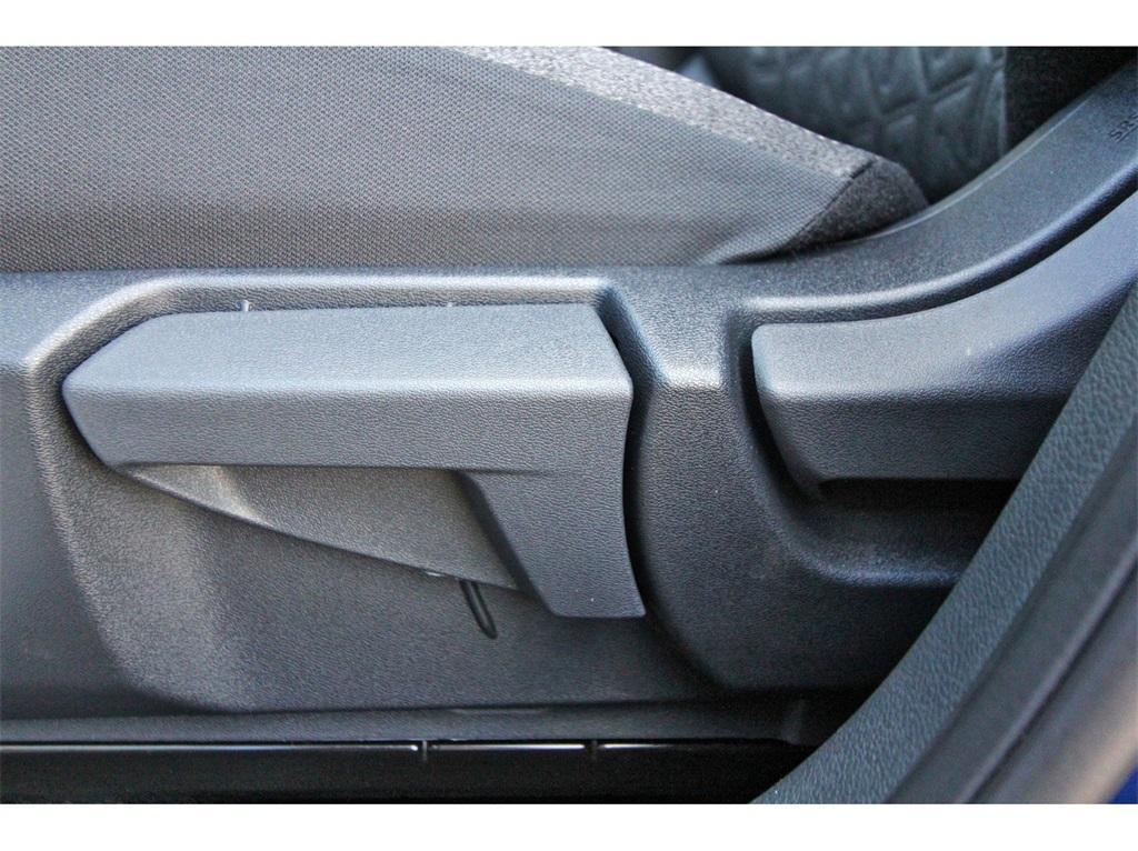 new 2025 Nissan Kicks car, priced at $25,001
