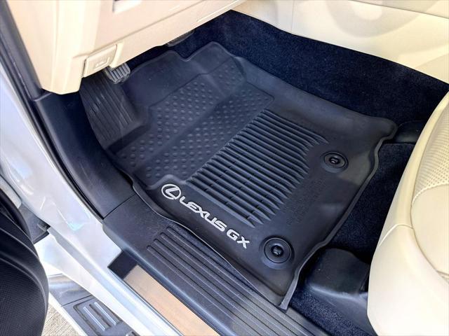 used 2020 Lexus GX 460 car, priced at $41,900