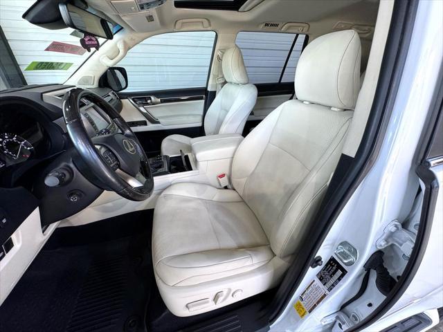 used 2020 Lexus GX 460 car, priced at $41,900