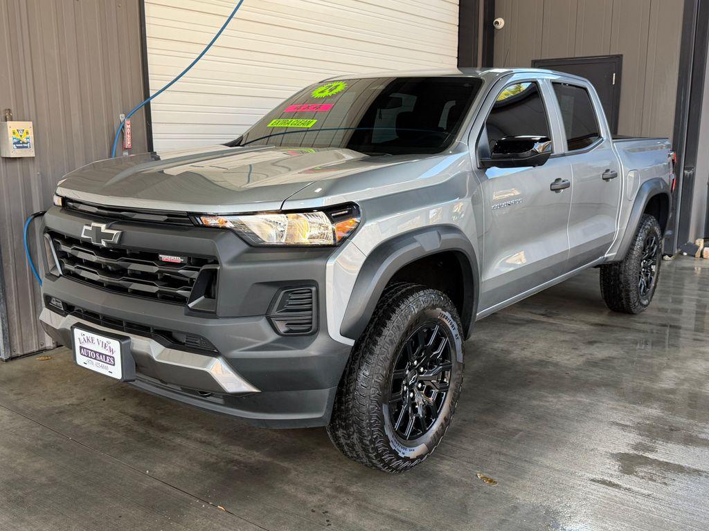 used 2024 Chevrolet Colorado car, priced at $37,404