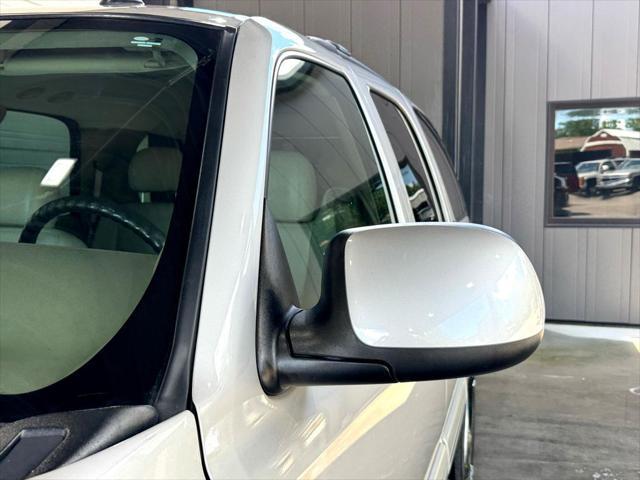 used 2004 Chevrolet Tahoe car, priced at $28,900