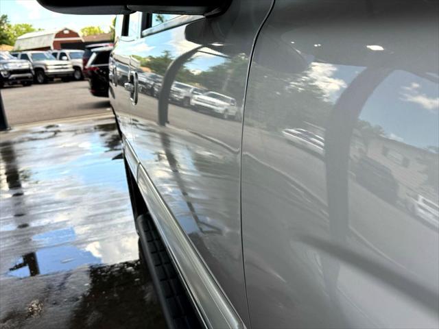 used 2004 Chevrolet Tahoe car, priced at $28,900