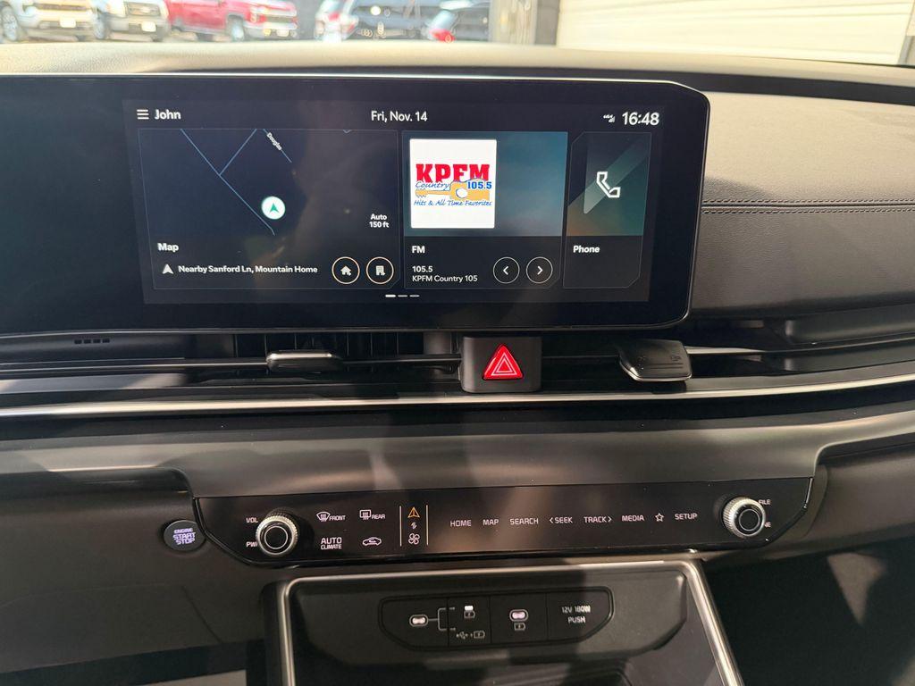 used 2025 Kia Carnival car, priced at $34,907