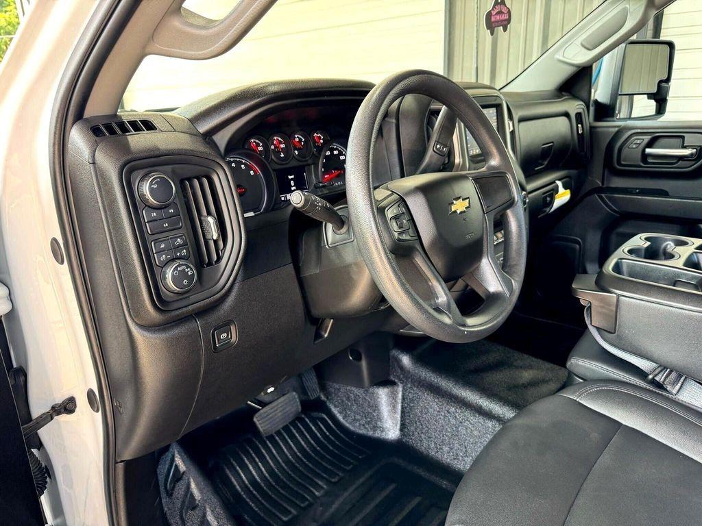 used 2024 Chevrolet Silverado 2500 car, priced at $42,654