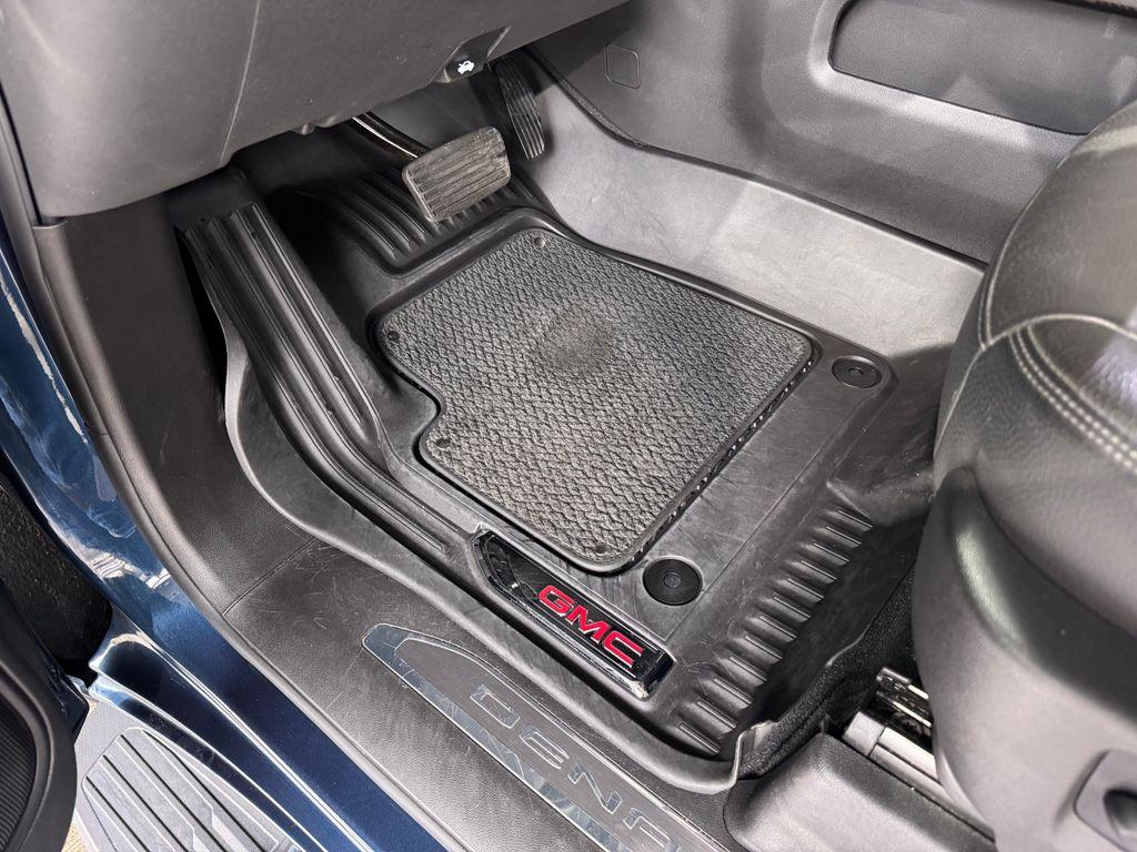 used 2021 GMC Sierra 1500 car, priced at $45,997