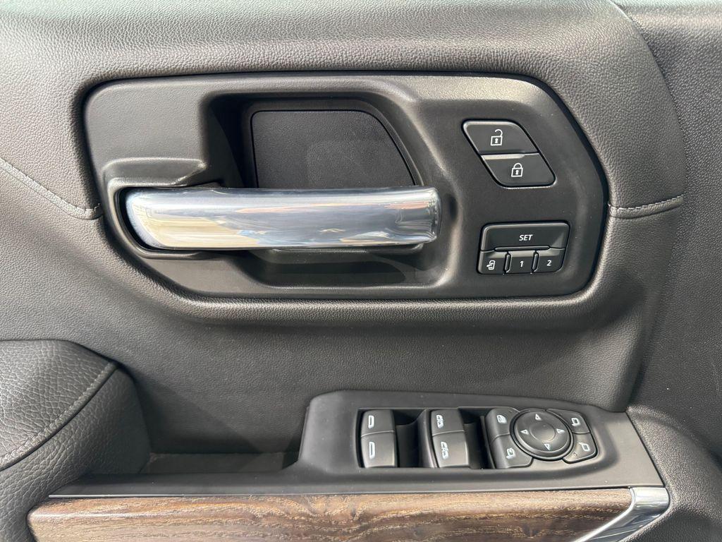 used 2021 GMC Sierra 1500 car, priced at $45,997