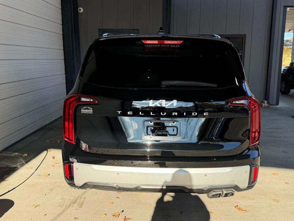 used 2024 Kia Telluride car, priced at $32,204