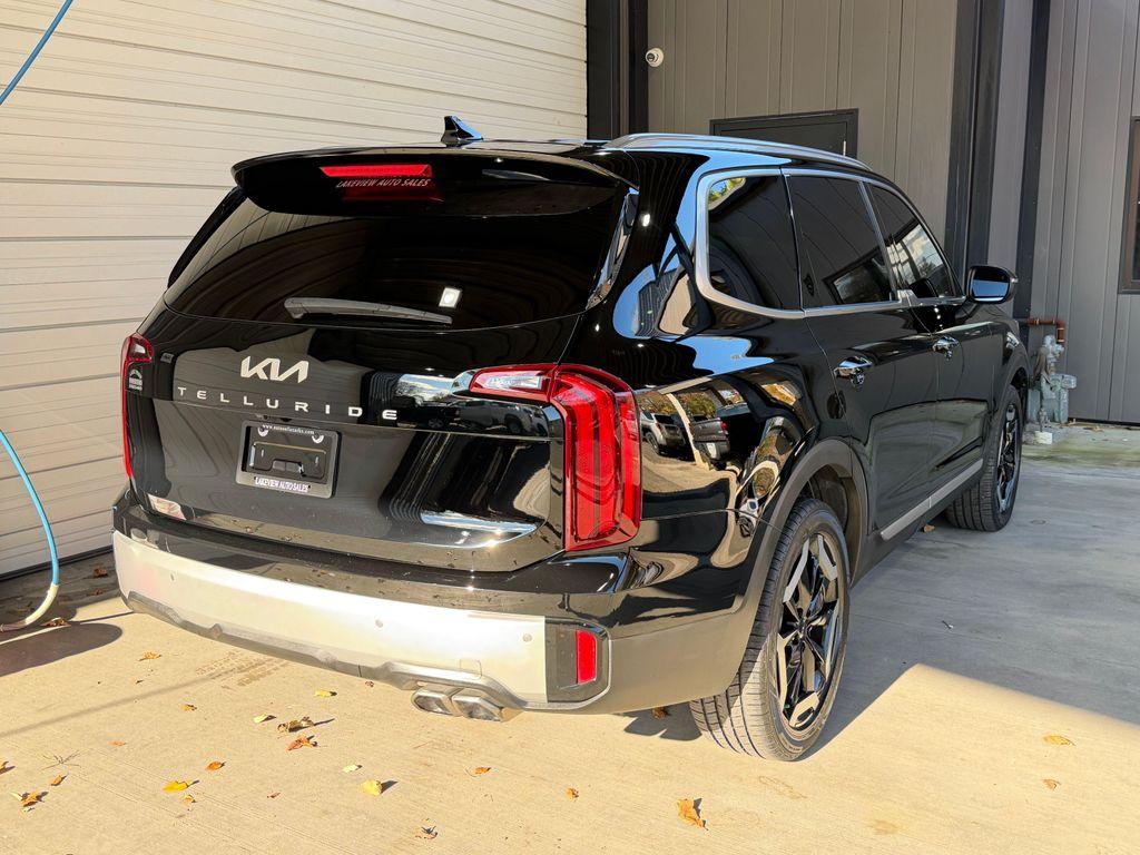 used 2024 Kia Telluride car, priced at $32,204