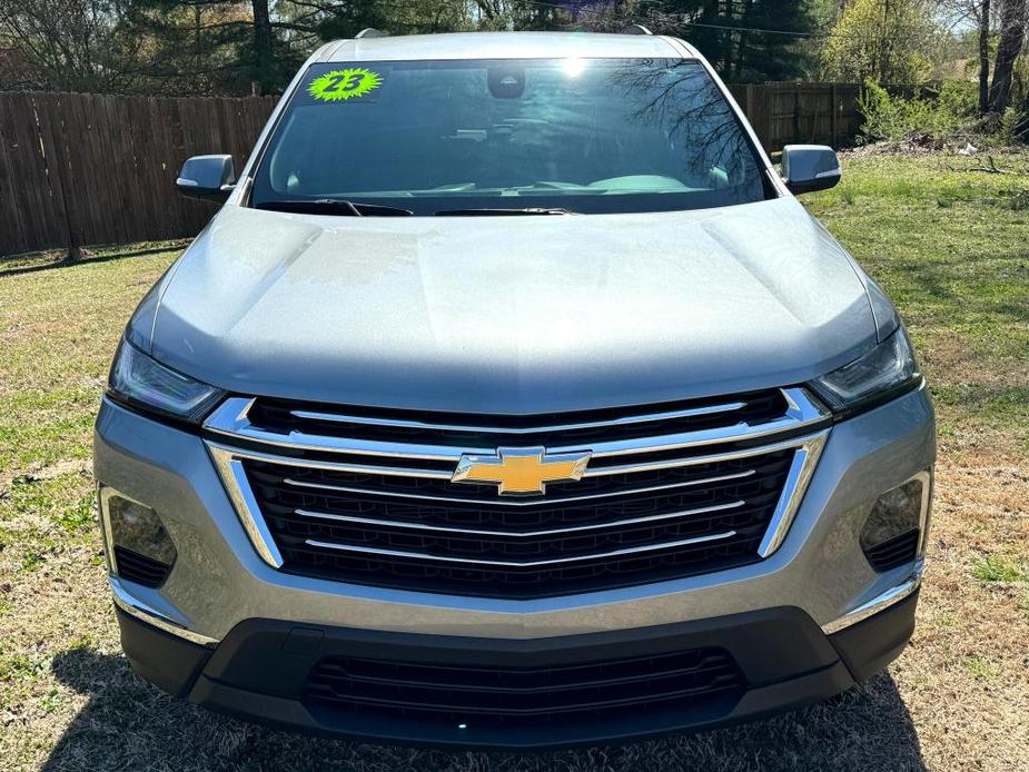 used 2023 Chevrolet Traverse car, priced at $32,995