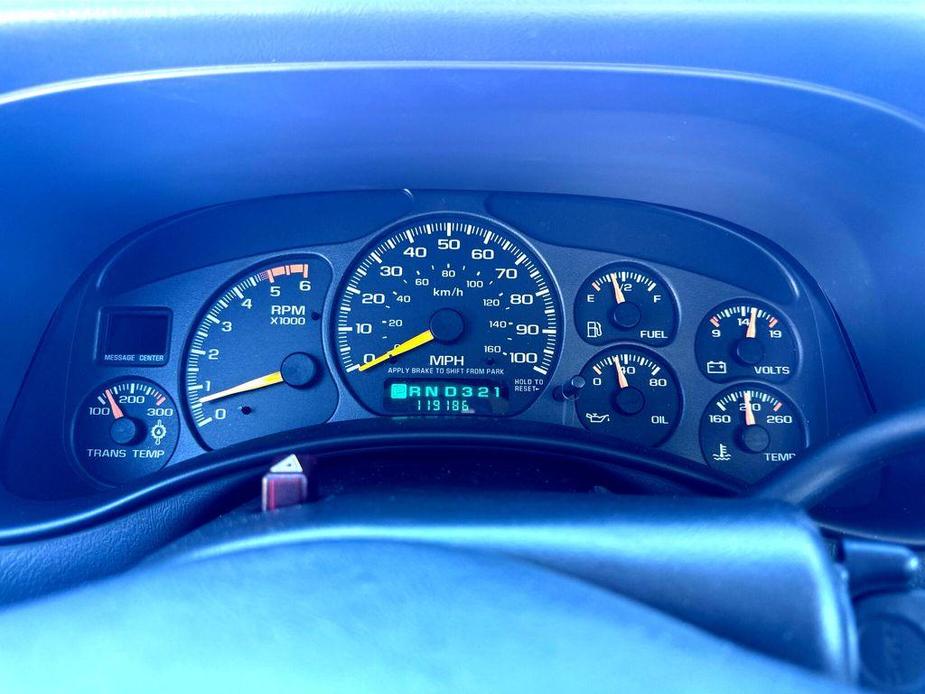 used 2001 GMC Sierra 2500 car, priced at $13,995